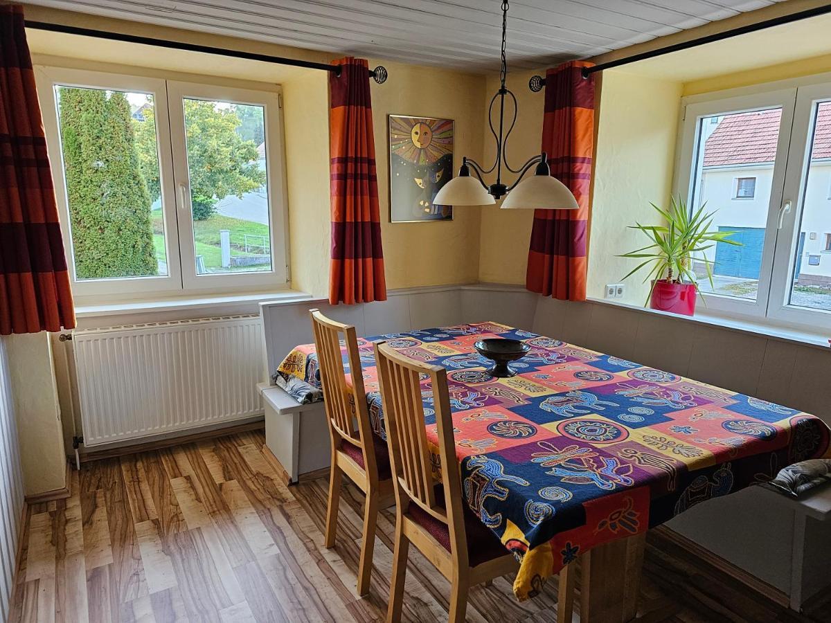 Wutachschlucht - Spacious Apartment In Renovated Farmhouse ボンドルフ・イム・シュヴァルツヴァルト エクステリア 写真